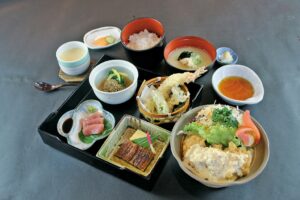 団体昼食3,000円-税別-
